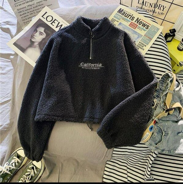 Cropped sweater