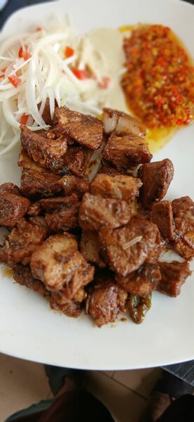 Sauté, braisé de porc africain