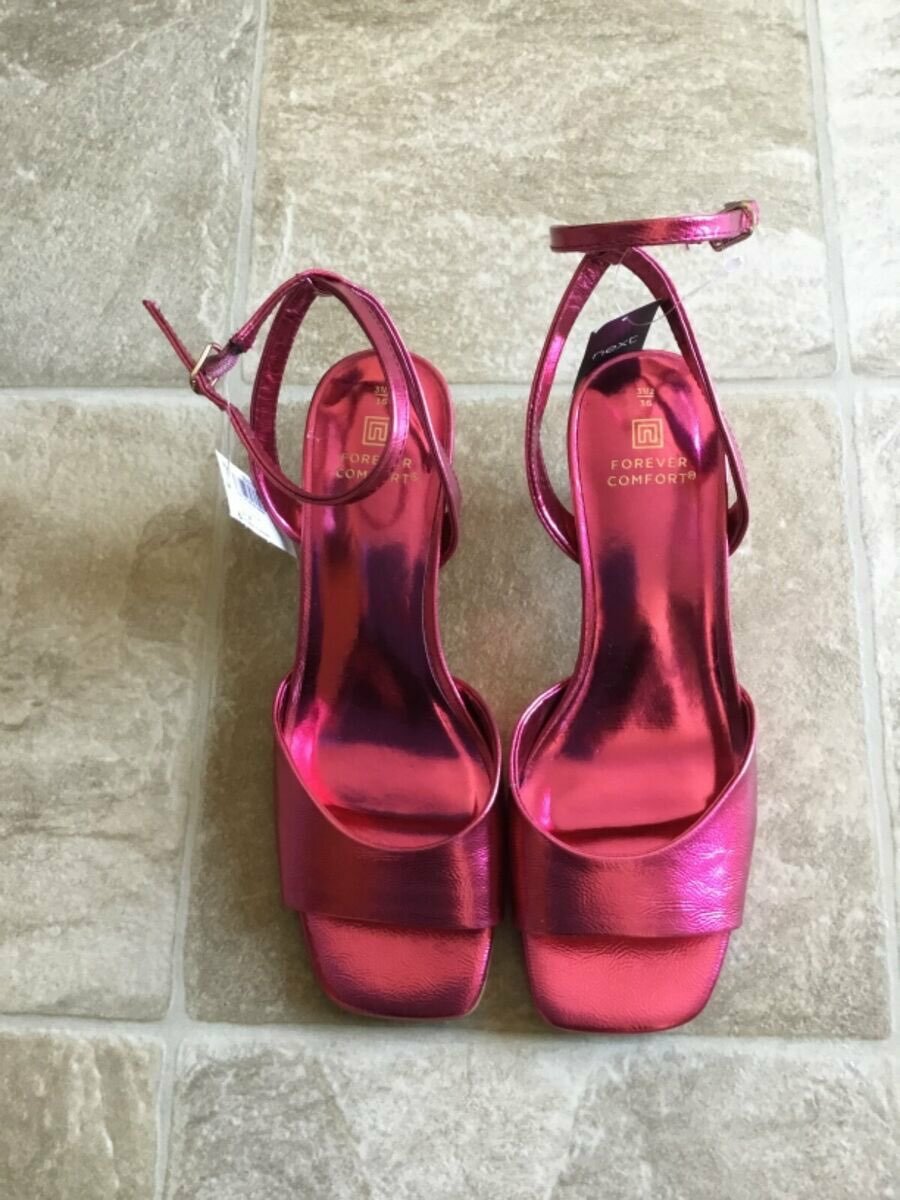 sandals heels