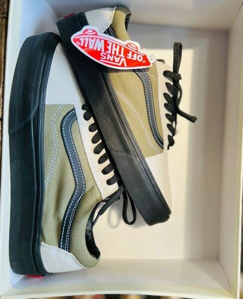 Vans Off The Wall