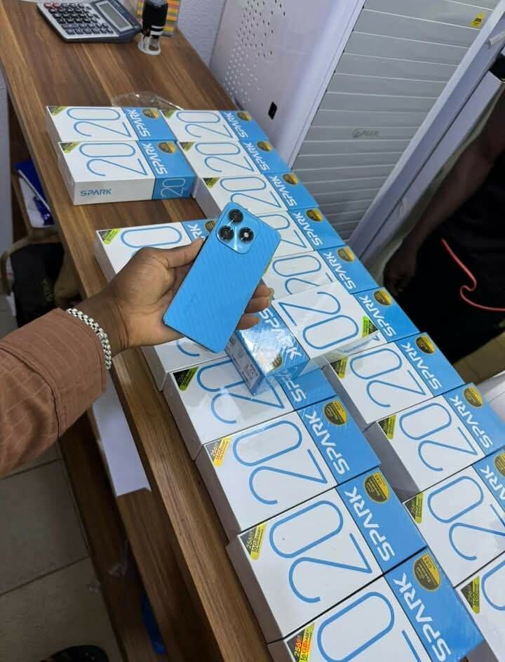 Smartphone Spark 20 Bleu