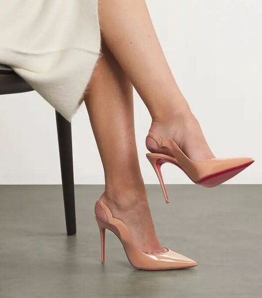 Ladies shoes