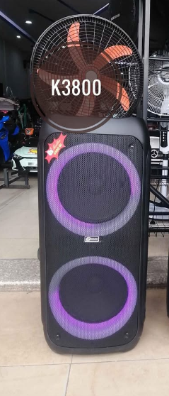 black speakers 