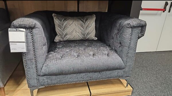 Sofa chairs