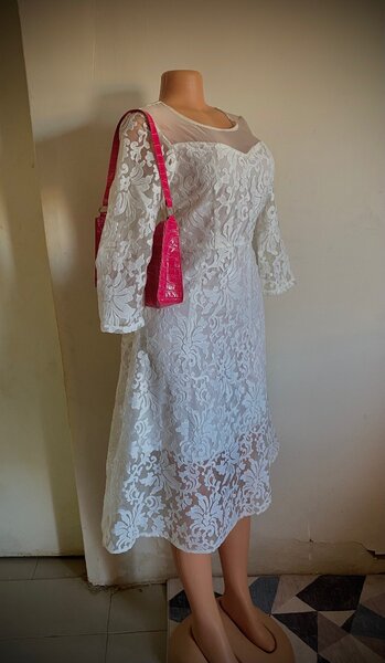 Breathable lace  thrift dres