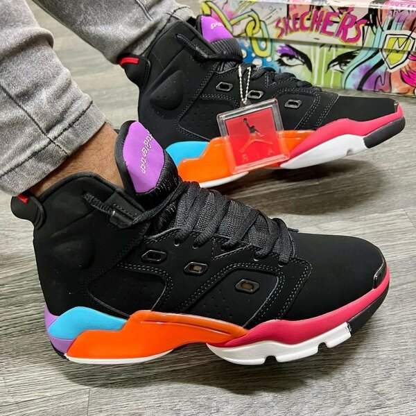 AIR JORDAN SNEAKER