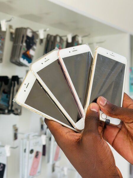 Pre-owned iPhone 6s
