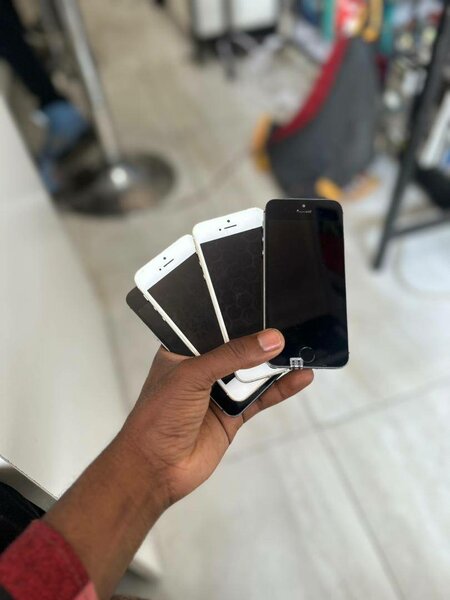 iPhone 5S 16Gb