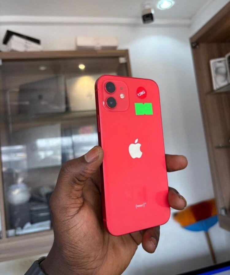 iPhone 12