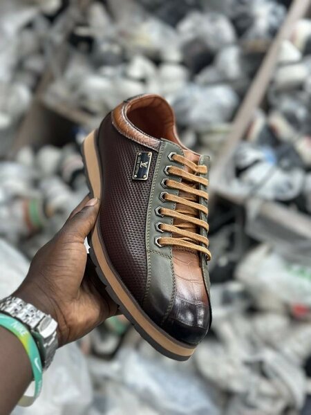Chaussures basses cuir homme