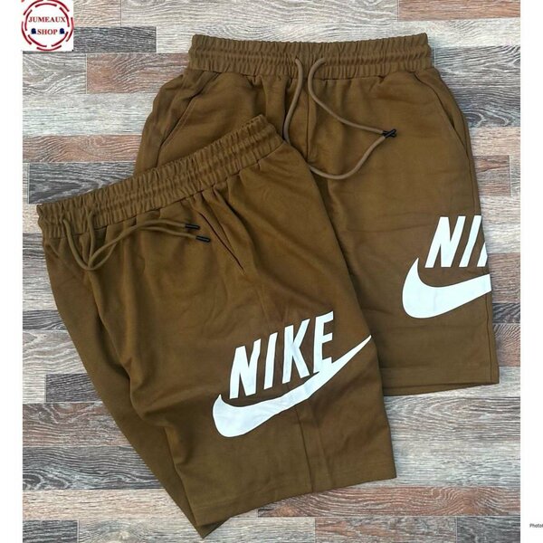 Short Nike