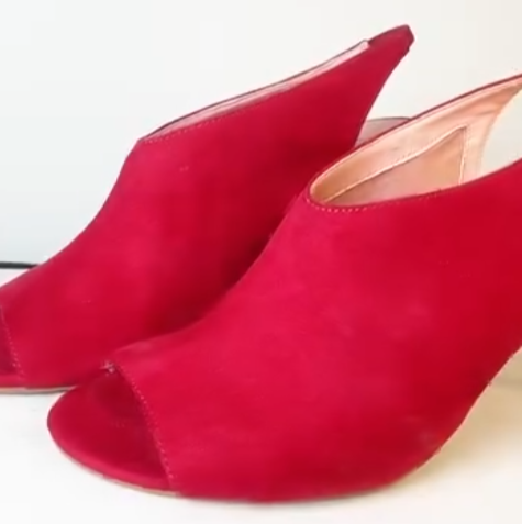 Shoes red