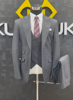 Suit
