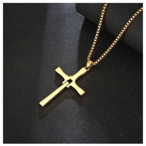 Pendentif & chaine en croix