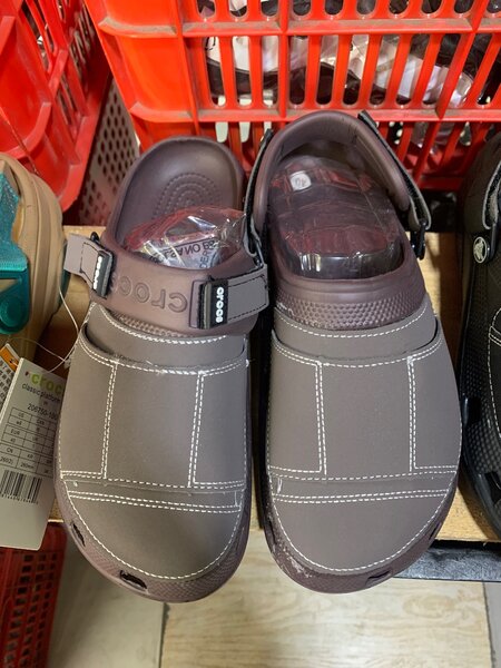 Crocs