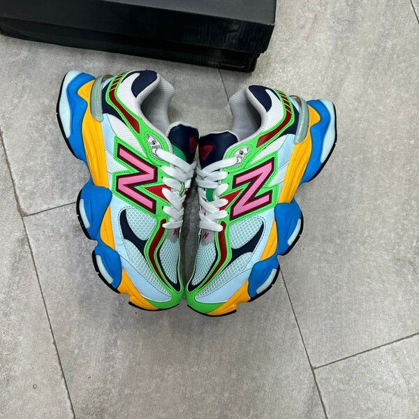NEW BALANCE 9060