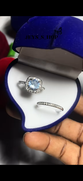 Élégant ensemble de bagues en argent