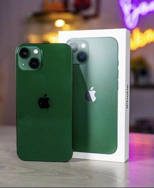 iPhone 13
