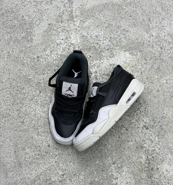 Nike air Jordan 4
