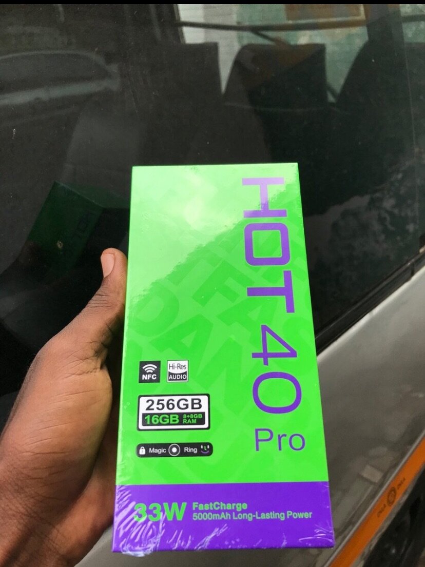 Infinix Hot 40 Pro 256GB