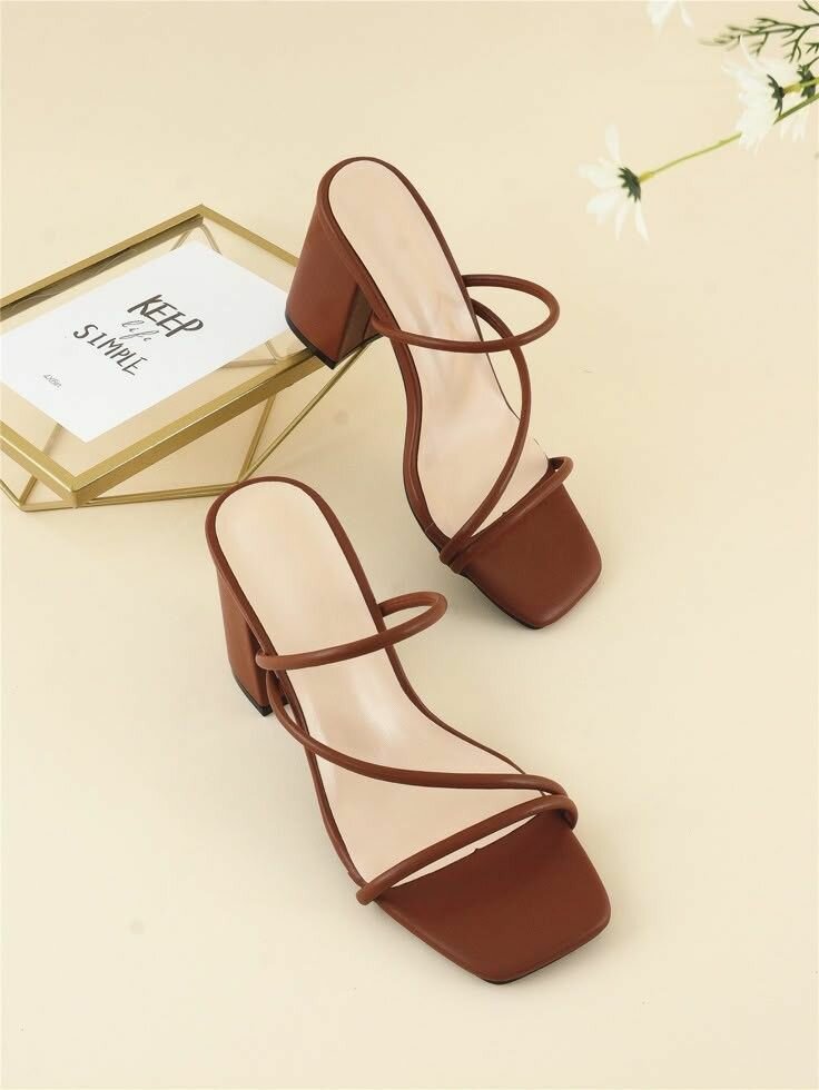 Ladies heel