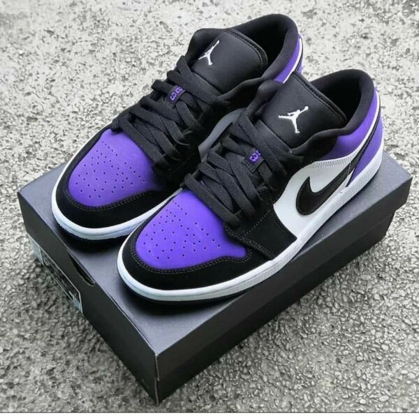 Jordan one low