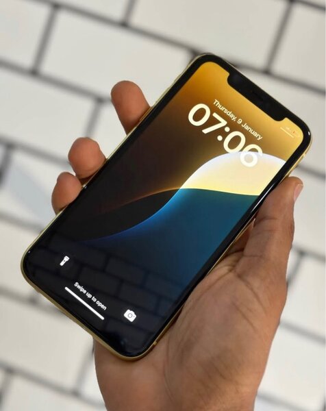 iPhone 11 simple