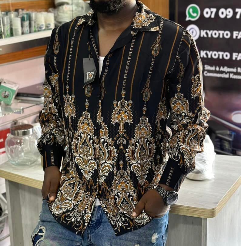 CHEMISE