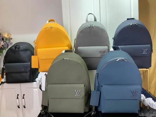 Backbag