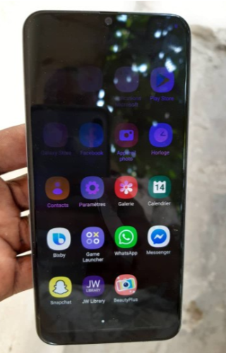 Samsung Galaxy A50