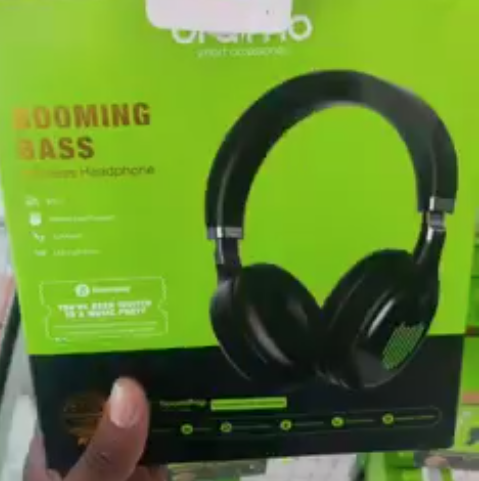 Booming bass 