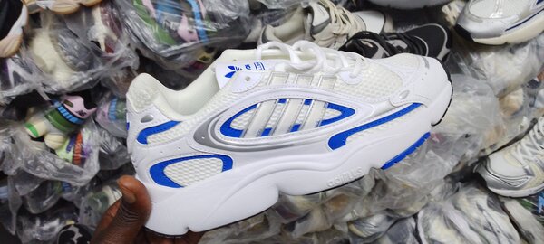 Baskets confortables homme