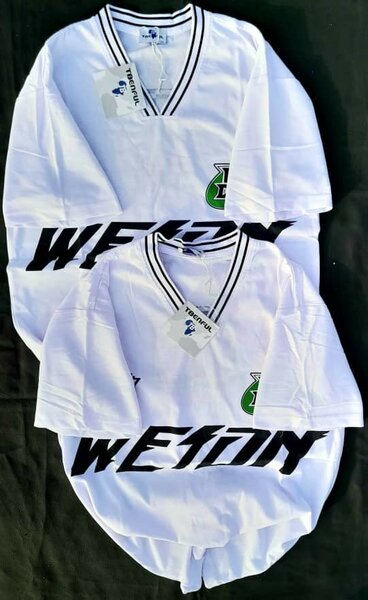 Tee-shirts