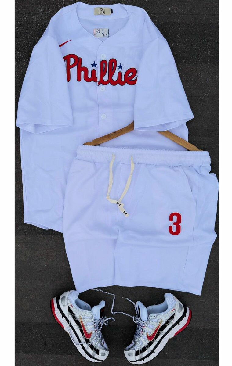 Ensemble sport baseball blanc