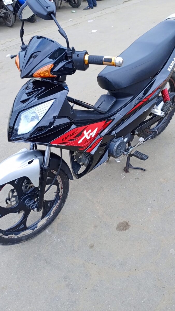 Moto KTM apsonic