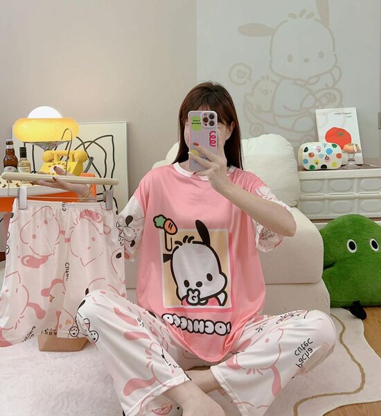 Lounge wear