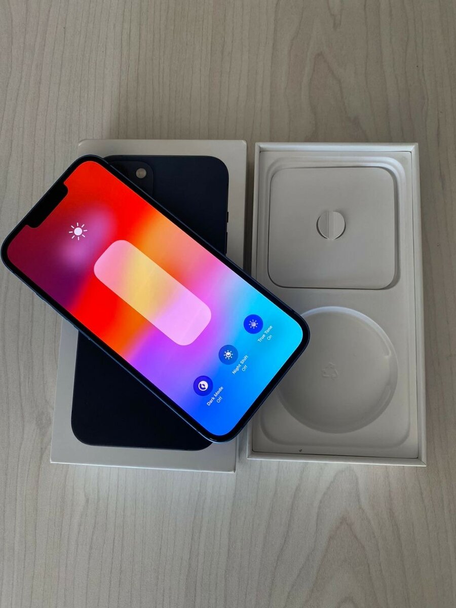 iPhone 13