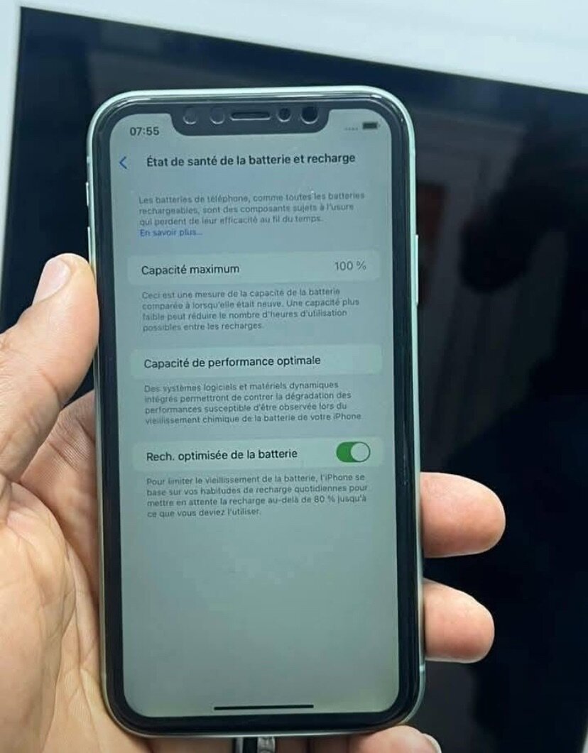 iPhone 12 simple