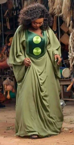 Boubou sénégalais
