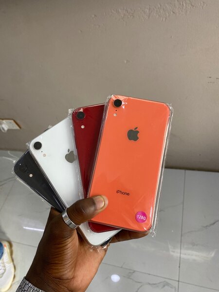 iPhone XR