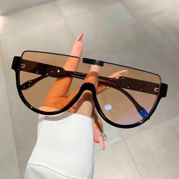 Lunettes tendance à très bon qualité