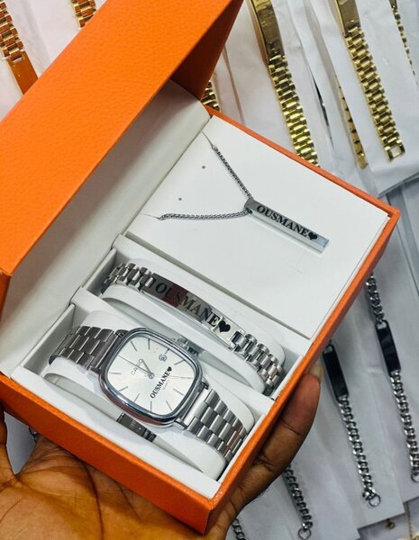 Ensemble de bijoux personnalisés
