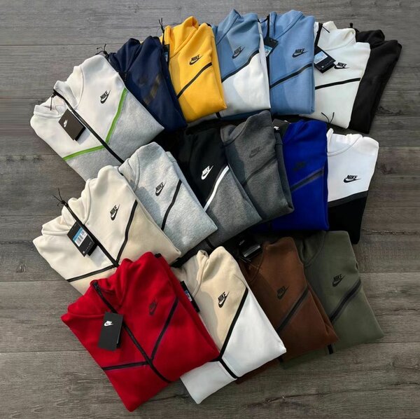 Nike Teech Fleece