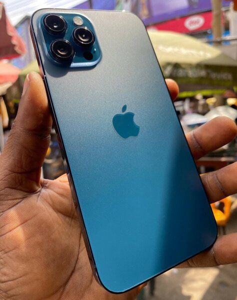 iPhone 12 Pro Max