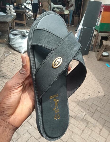 Men's slippers