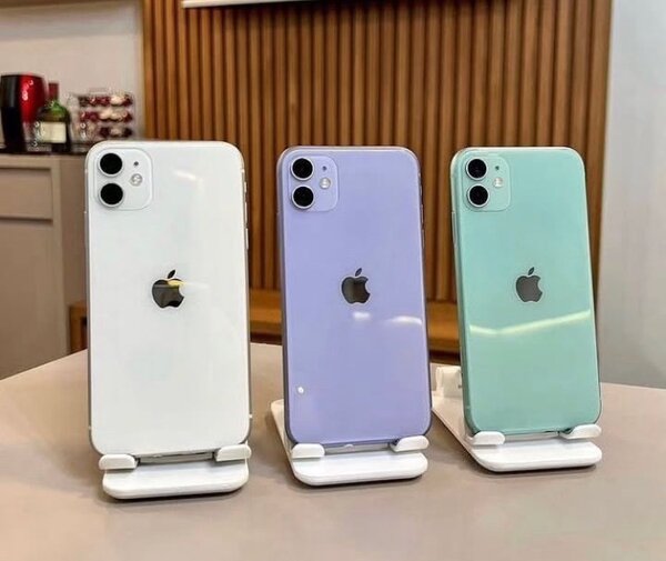 iPhone 11