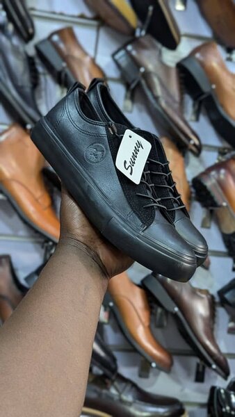 Leather sneakers