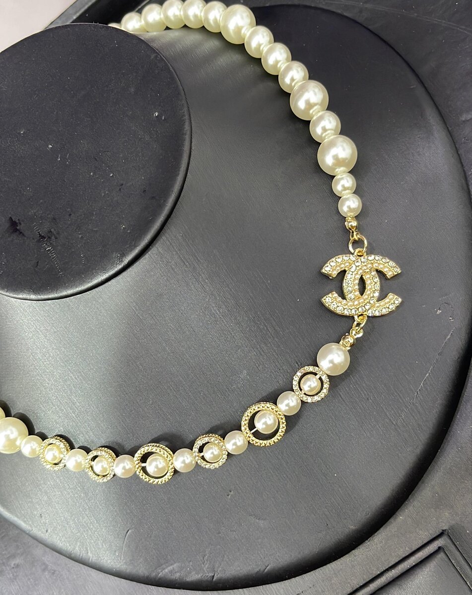 Peals necklace set