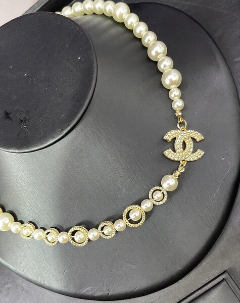 Peals necklace set
