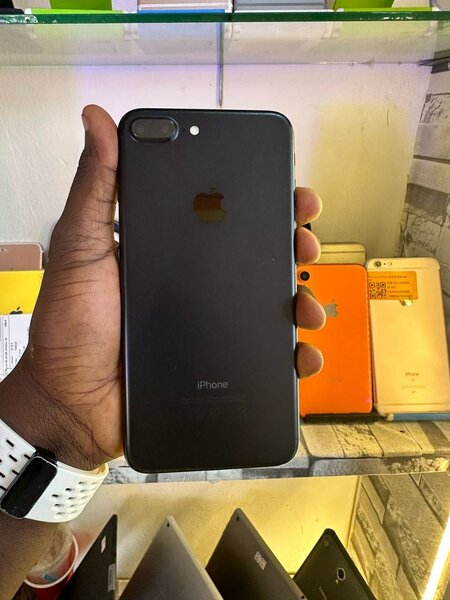 iPhone 7+